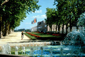 Esplanade Charles-de-Gaulle