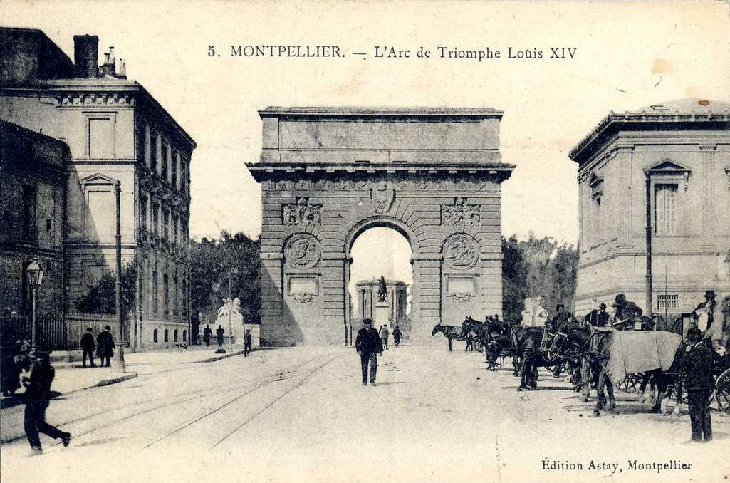 Arc de triomphe, carte postale autour de 1900. Archives de la ville de Montpellier, 6Fi634 