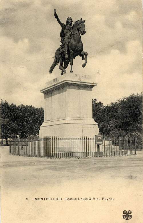 Statue de Louis XIV, jardin du Peyrou, vers  1900, 6Fi