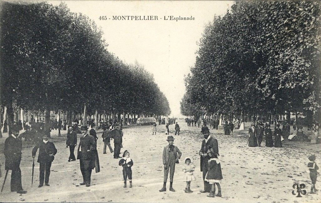 L'Esplanade vers 1900. AMM, 6Fi1935_01