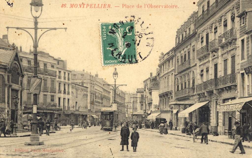 Place de l'Observatoire, vers 1900. Archives municipales de Montpellier, carte postale, 6Fi464