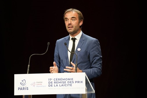 L’engagement pour la laïcité reconnu à Paris : le Maire Michaël Delafosse a reçu le prix Comité Laïcité République