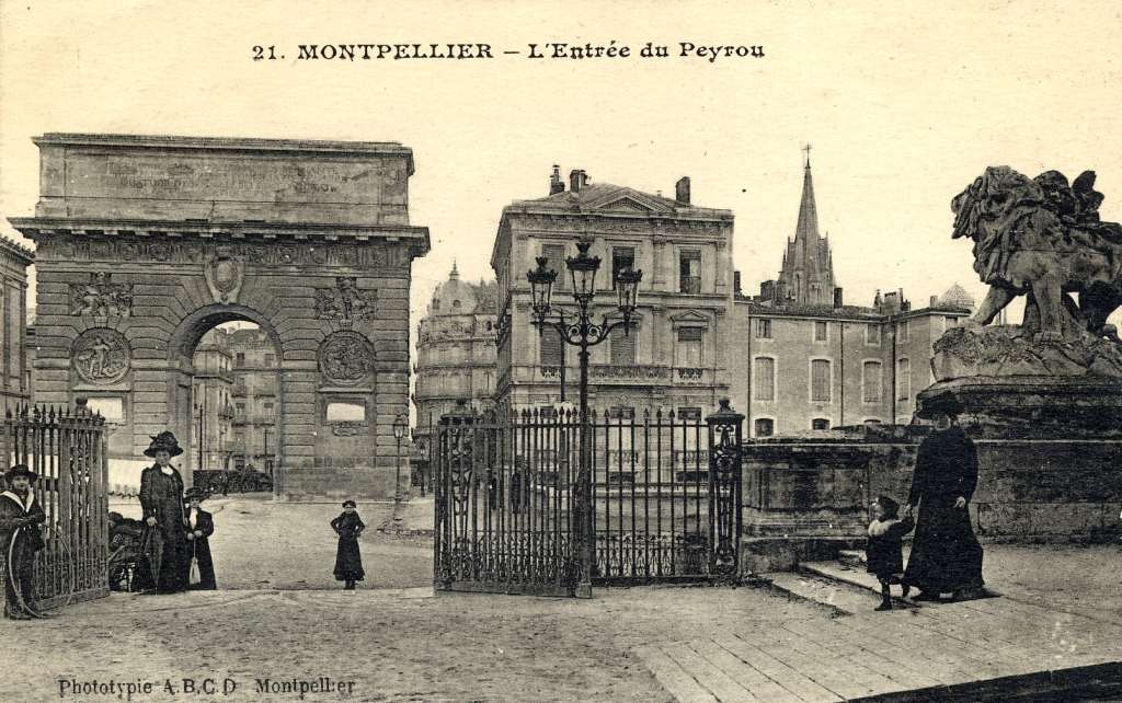 Arc de triomphe, vers 1900, 6Fi 112