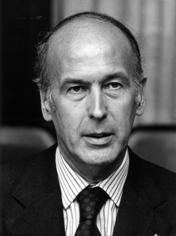 Hommage national à l'ancien président Valéry Giscard d'Estaing