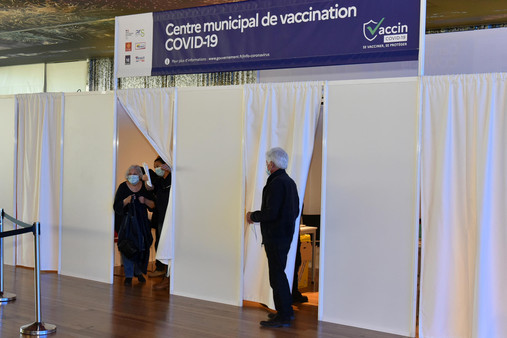 Le centre municipal de vaccination grande capacité de l'Hôtel de Ville fermera ses portes le vendredi 25 mars 2022