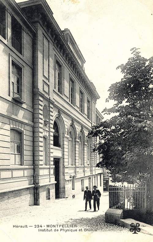 Faculté de médecine, vers 1900, 6Fi 410