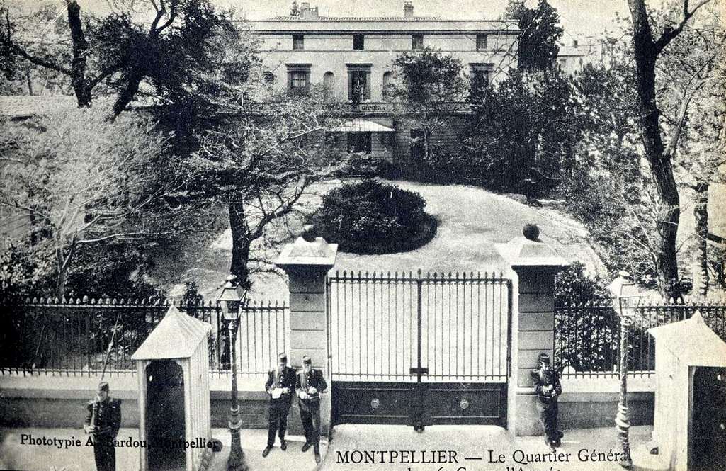 Le Quartier général, s.d. AMM, carte postale, 6Fi739 
