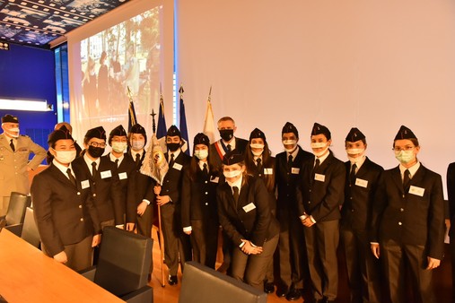Présentation de la 2eme promotion des cadets de la défense a l'hôtel de ville de Montpellier